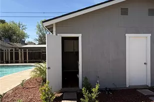 319 Elm, Shafter, CA 93263 - Photo 8