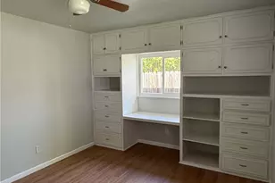 319 Elm, Shafter, CA 93263 - Photo 2