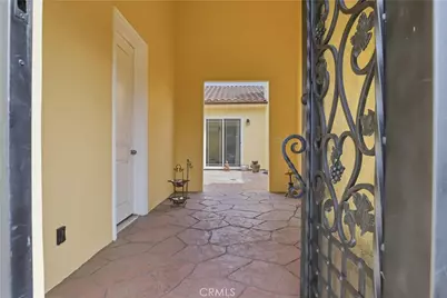 13590 Herrick, Rancho Cascades, CA 91342 - Photo 36