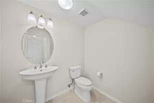 28472 Herrera, Valencia, CA 91354 - Photo 12