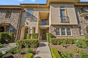 28472 Herrera, Valencia, CA 91354 - Photo 2