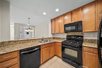 28472 Herrera, Valencia, CA 91354 - Photo 14