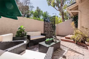 22249 1/2 Erwin, Woodland Hills, CA 91367 - Photo 18