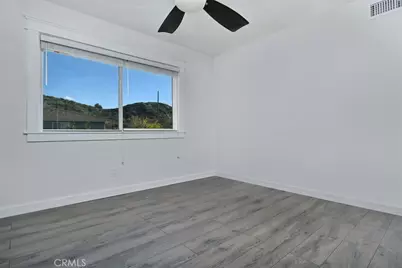 28159 Robin Ave, Saugus, CA 91350 - Photo 30