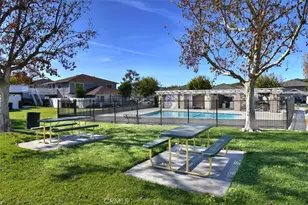 28159 Robin Ave, Saugus, CA 91350 - Photo 34