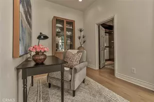 5124 Boda Pl, Woodland Hills, CA 91367 - Photo 16