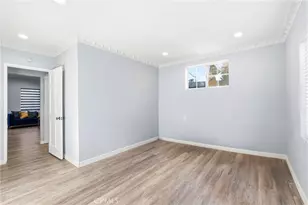 13001 Debby St, Van Nuys, CA 91401 - Photo 6