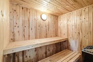 13001 Debby St, Van Nuys, CA 91401 - Photo 28