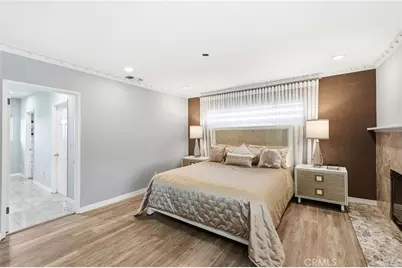 13001 Debby Street, Van Nuys, CA 91401 - Photo 24