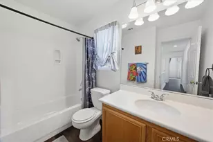 19310 Sidani, Saugus, CA 91350 - Photo 30