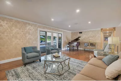 16426 Knollwood Drive, Granada Hills, CA 91344 - Photo 28