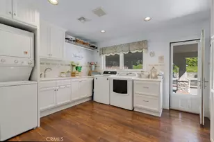16426 Knollwood Dr, Granada Hills, CA 91344 - Photo 38