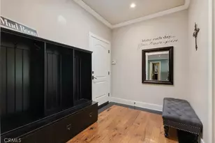 16426 Knollwood Dr, Granada Hills, CA 91344 - Photo 20