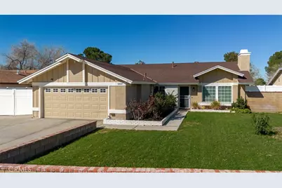 42637 Calandri Lane, Lancaster, CA 93536 - Photo 2