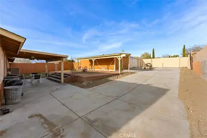 39443 162nd, Lake Los Angeles, CA 93591 - Photo 30