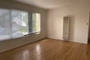 14225 Riverside, Sherman Oaks, CA 91423 - Photo 4