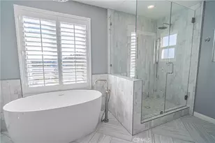 23454 Cloverdale Ct, Newhall, CA 91321 - Photo 44