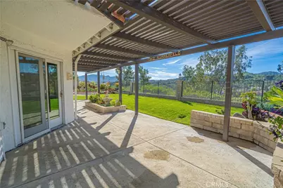 23454 Cloverdale Court, Newhall, CA 91321 - Photo 56