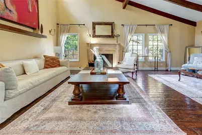 4751 Topeka Drive, Tarzana, CA 91356 - Photo 8