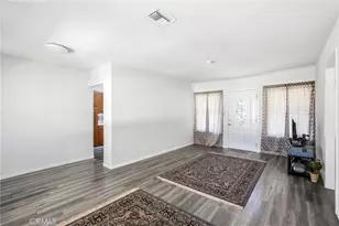 18003 Saticoy St, Reseda, CA 91335 - Photo 2