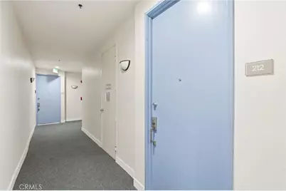 5350 White Oak Avenue #212, Encino, CA 91316 - Photo 2