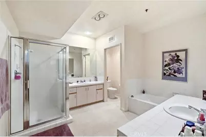 5350 White Oak Avenue #212, Encino, CA 91316 - Photo 14