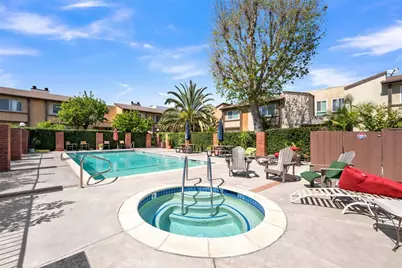 8435 Burnet #105, North Hills, CA 91343 - Photo 32