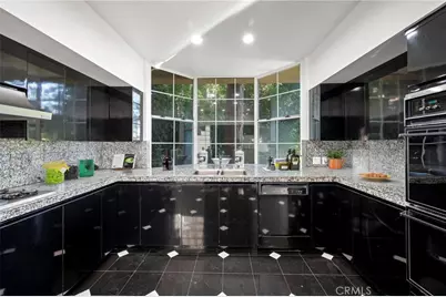 8246 Woodshill Trail, Los Angeles, CA 90069 - Photo 6