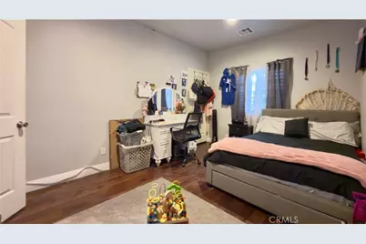 13222 Pinney, Pacoima, CA 91331 - Photo 12