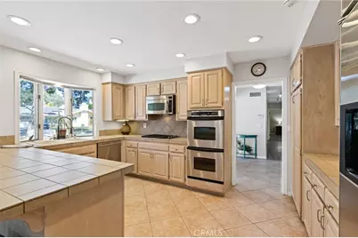 18200 Vintage, Northridge, CA 91325 - Photo 6