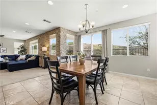 29105 N West Hills, Valencia, CA 91354 - Photo 10