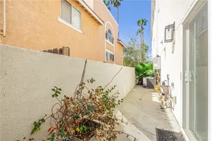14662 W Sara Ln, Panorama City, CA 91402 - Photo 46