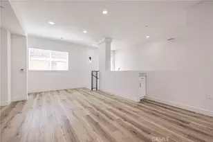 14662 W Sara Ln, Panorama City, CA 91402 - Photo 10
