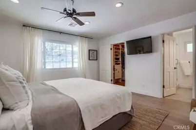 20619 Martha, Woodland Hills, CA 91367 - Photo 52