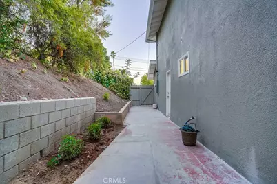 20619 Martha, Woodland Hills, CA 91367 - Photo 66