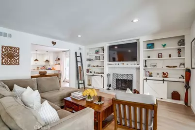 20619 Martha, Woodland Hills, CA 91367 - Photo 18
