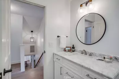 20619 Martha, Woodland Hills, CA 91367 - Photo 44