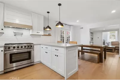 20619 Martha, Woodland Hills, CA 91367 - Photo 10