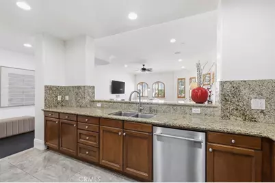 143 N Arnaz Drive #105, Beverly Hills, CA 90211 - Photo 6
