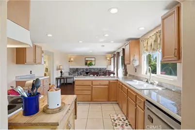 3330 Township Avenue, Simi Valley, CA 93063 - Photo 10