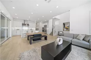 27516 Golden Currant Pl, Valencia, CA 91381 - Photo 8