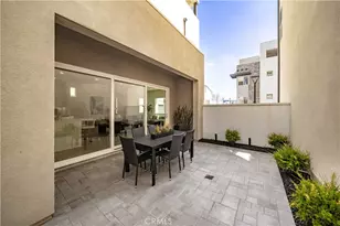 27516 Golden Currant Pl, Valencia, CA 91381 - Photo 48