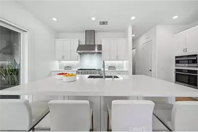 27516 Golden Currant Place, Valencia, CA 91381 - Photo 16