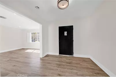 12145 Hatteras, Valley Village, CA 91607 - Photo 4