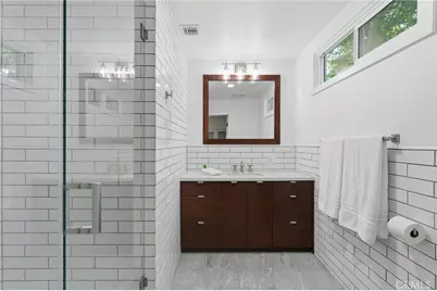 5319 Penfield Avenue, Woodland Hills, CA 91364 - Photo 22