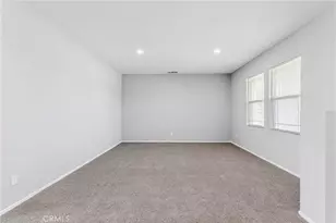 4614 Stillmeadow Ln, Lancaster, CA 93536 - Photo 4