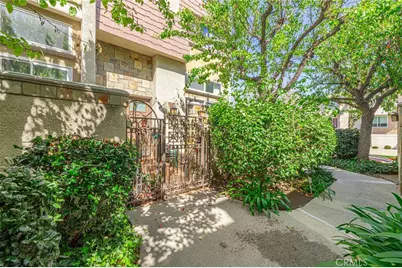 21901 Lassen Street #155, Chatsworth, CA 91311 - Photo 8