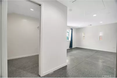 17329 Burbank Boulevard, Encino, CA 91316 - Photo 56