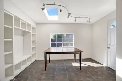 17329 Burbank Boulevard, Encino, CA 91316 - Photo 44