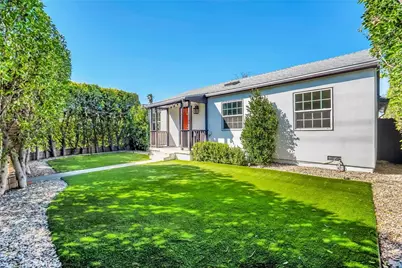 17329 Burbank Boulevard, Encino, CA 91316 - Photo 4